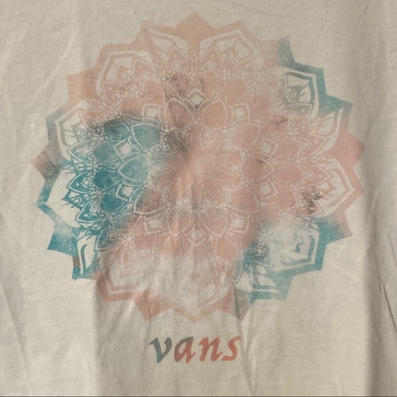 2/$18 Vans White Graphic Cropped T-shirt Size M - Picture 3 of 4